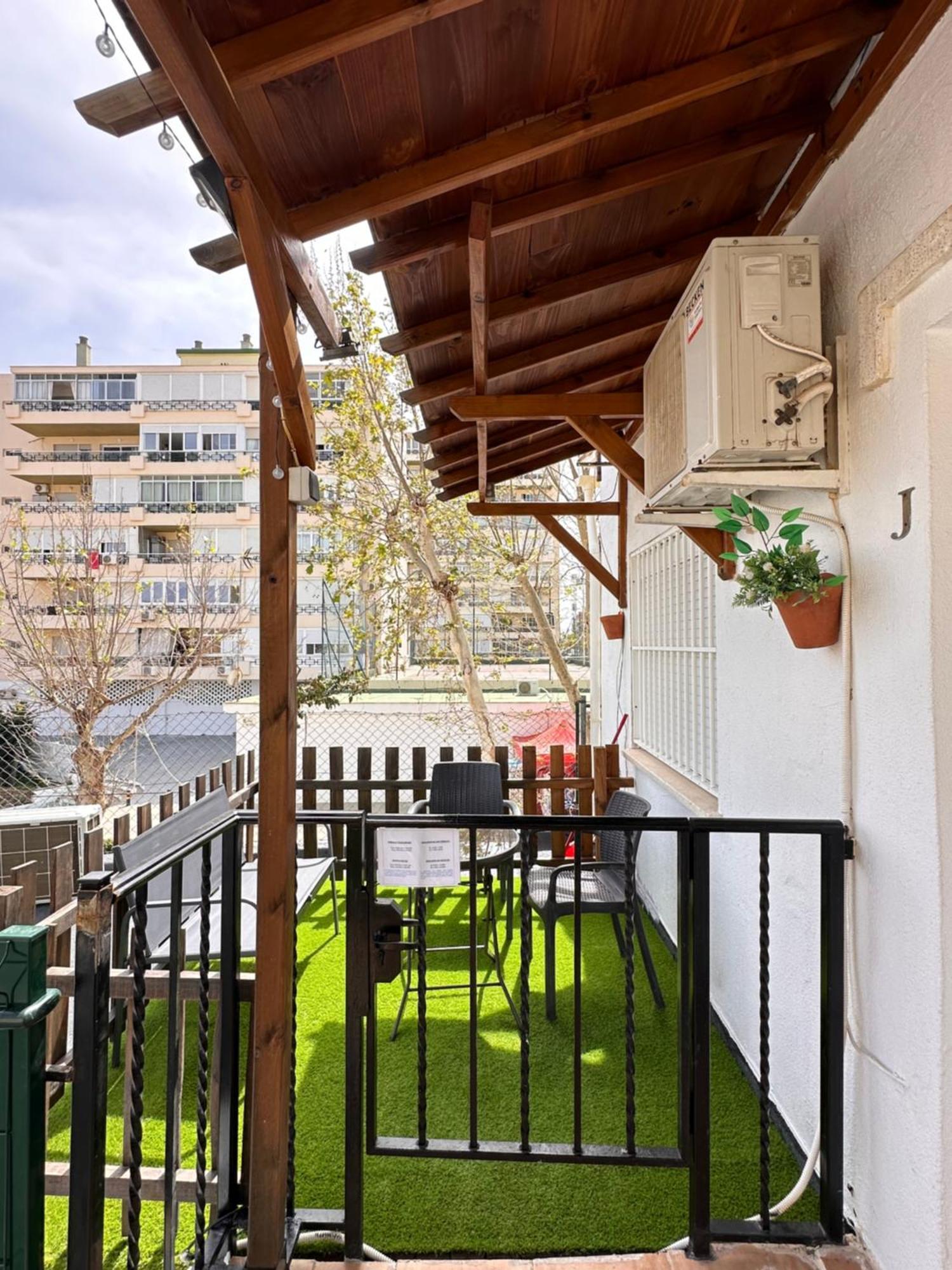 Apartamentos J&K Торремолінос Екстер'єр фото